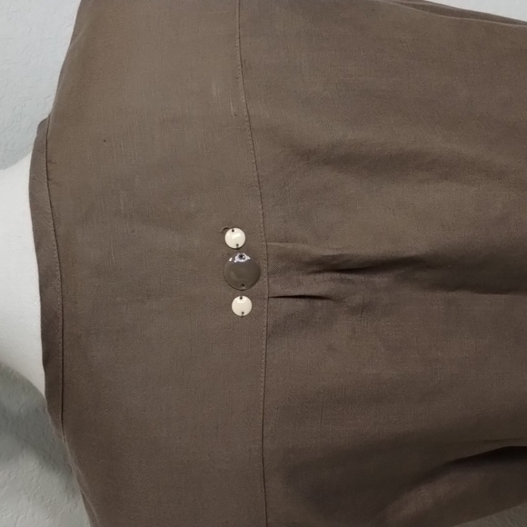 Tahari Arthur S. Levine Beige Shift Dress with Embellishments Size 10 - Picture 8 of 15